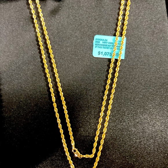 14 karat gold rope chain/necklace 24 inch 2.5mm